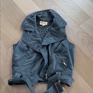 Charcoal Stuffed Leather Style Vest Small